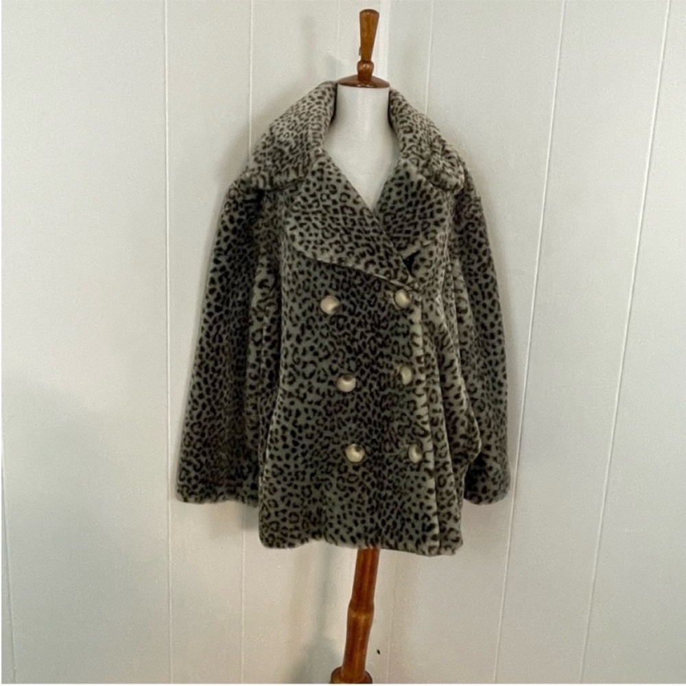 Vintage 80s 90s Leopard Print Faux Fur Coat